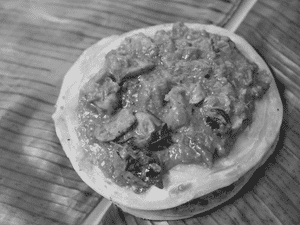 Chicken Kizhi Parotta (310 Gms)