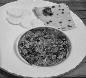 Sev Tamatar Sabji with 4 Tawa Roti Combo
