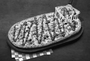 Smokey BBQ Veggie Flatzz Pizza