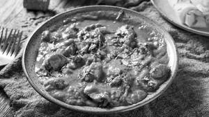 Chicken Bharta (red Gravy)