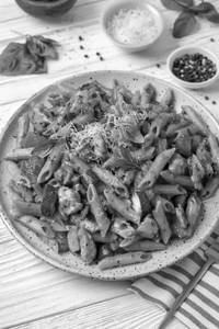 Veg pasta [full]