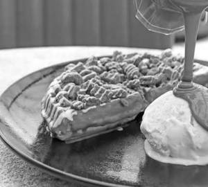 Biscoff Waffle ( 3 Pieces)