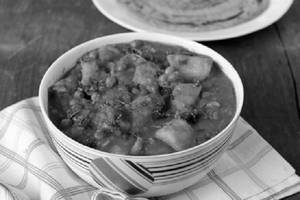 Bhuna Khumb Matar