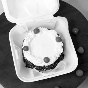 Eggless Black Forest Cake ( 300 G )
