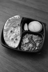 Veg Kolhapuri And Roti Combo