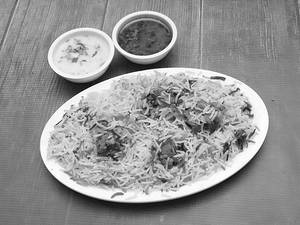 Half Plate Mutton Dum Biryani (serves-1)