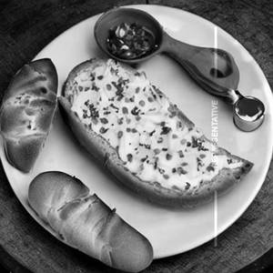 Mayo Garlic Bread