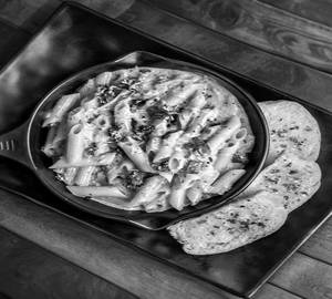 Cheese pasta