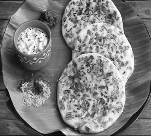 Onion uttapam