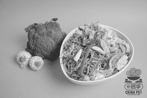 Chicken Chilly Garlic Noodles