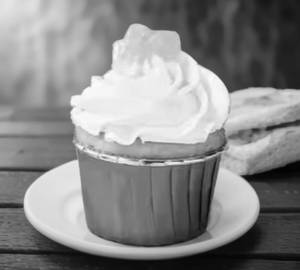 Mango Cupcake