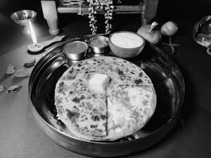Cheese Burst Paratha (1 Pc - Whole Wheat)