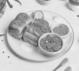 Pav Bhaji [4 Pieces pav]