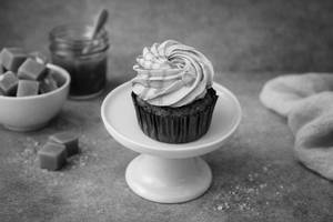 Caramel Apple Cupcake