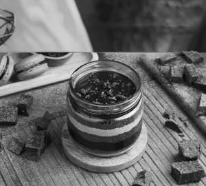 Belgium Chocolate Jar Cake