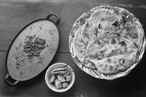 Tandoori Roti(3Pc.)+Daal Tadka Fry(Half) And Curd