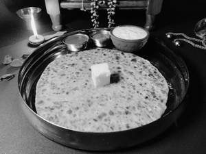 Paneer Paratha (1 Pc - Whole Wheat)