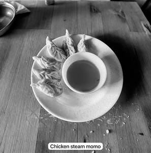 Chicken Steam Momo  (6pcs)