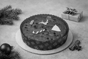 Traditional Rich Fruit Plum Cake