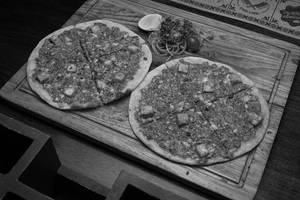 Paneer Lahmacun (flatbread)