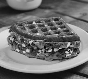 Almond Brownie waffle 
