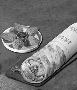 Bhuna Chicken Roll + Chicken Kurkure Momo