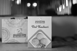 Dal Kachori [400 gms]