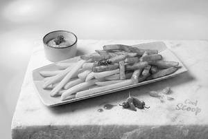 Half 'n' Half Fries (choose 2 Classic Fries)
