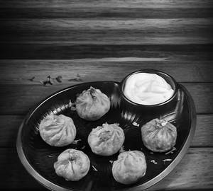 Veg Peri Peri Fried Momos