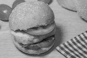 Creamy Egg Burger