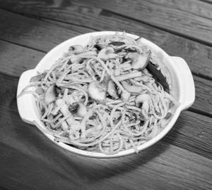 Mushroom noodles