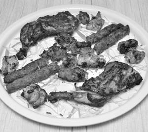 Non Veg Platter (18 Pcs)