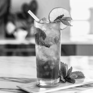 Blue Lagoon Mojito
