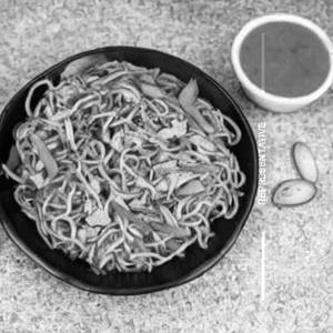 Chicken mixed Schezwan noodles
