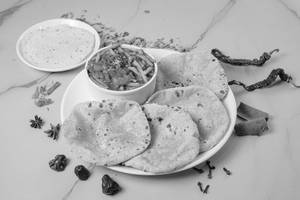 Sev Tamatar (250gms) With 4 Roti And Papad
