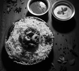 Pachimirchi Kodi Pulav [Boneless]