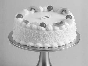 Litchi Cake Eggless (900gms)
