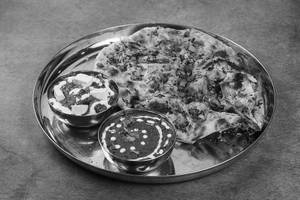 Cheese Chur Chur Naan Thali