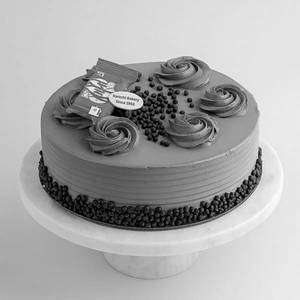 Kitkat Ice Cream Cake (1 Kg)