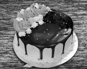 Black currant cake (500 g)                   