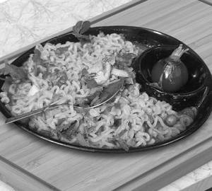 Maggi Onion with Butter