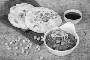 Chole Kulche
