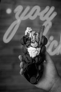 Kitkat Nutella Bubble Waffle