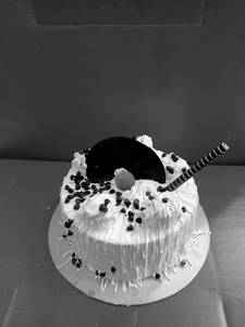 Vanilla Blueberry Cake 1/2 Kg 