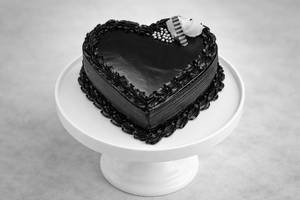 Mini Chocolate Heart Cake [ Pure Eggless 350Gms]