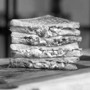 Grill Cottage Cheese Sandwich
