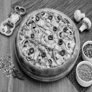 Spicy Mexican Veggis Pizza