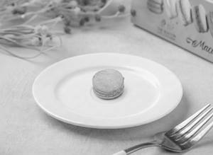 Caramel Macaron