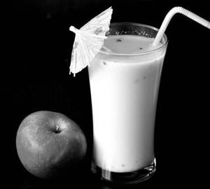 Apple milk jiuce