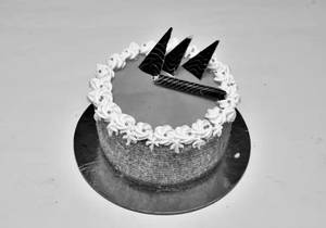 Red Velvet Cake                                                           